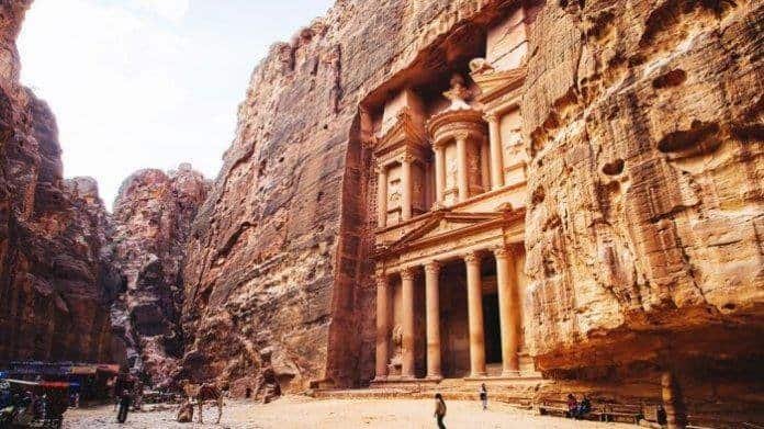 nabi hud